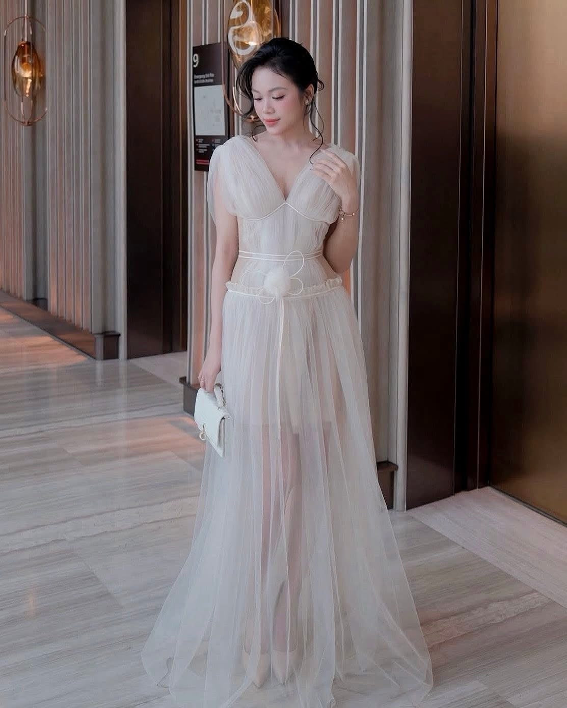 XY Bymyxy Cream bow dress