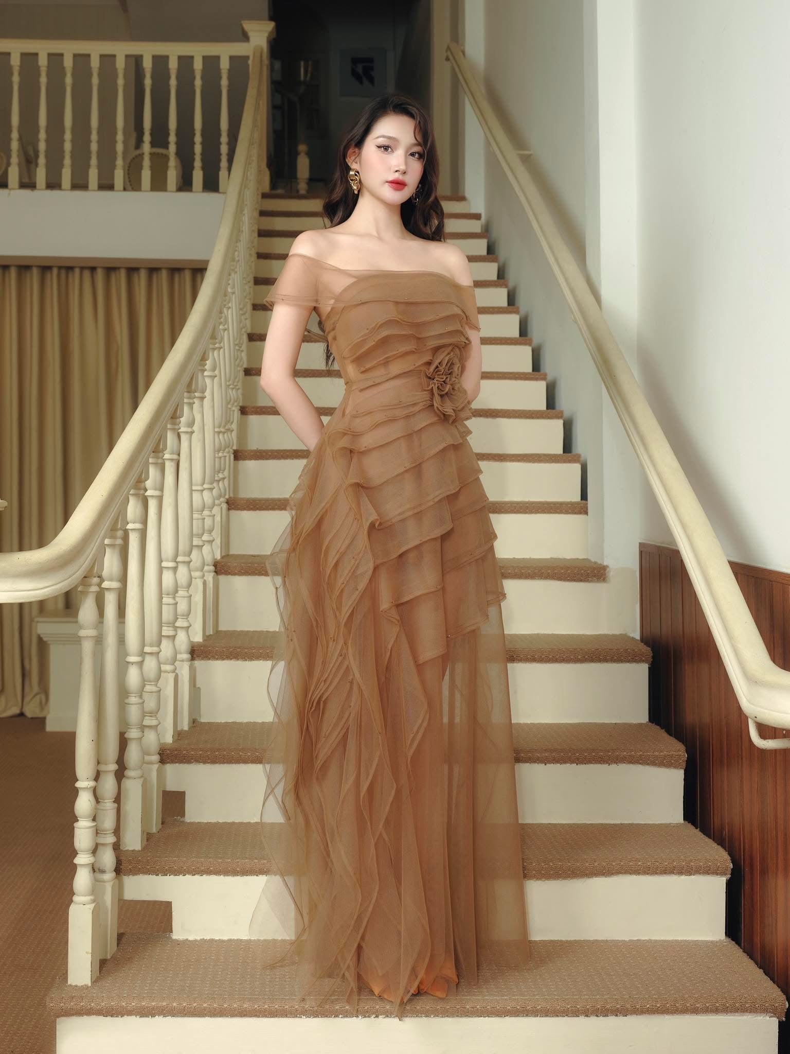 XY Bymyxy Brown shoulder midi dress