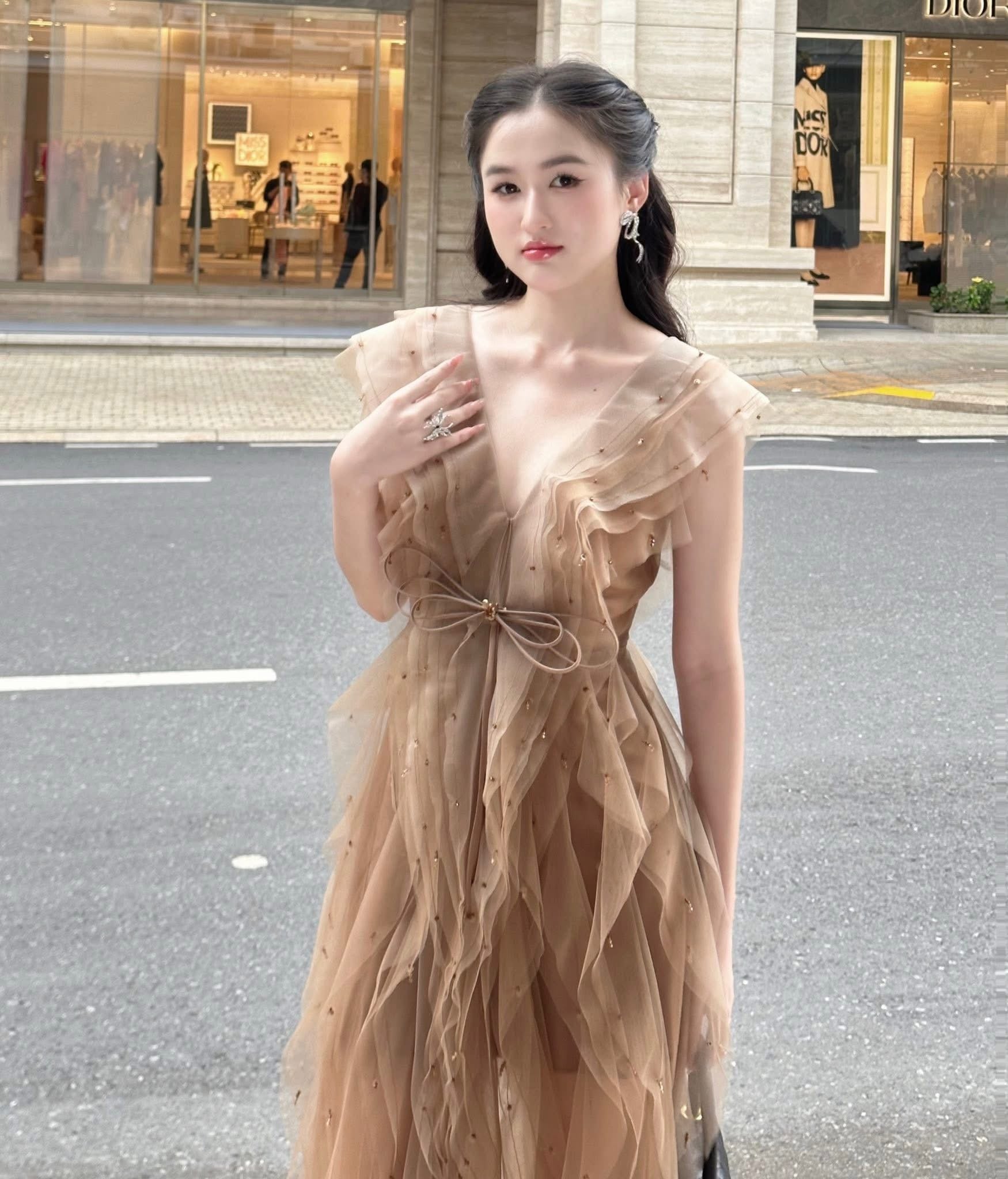 XY Bymyxy Brown butterfly bow long dress
