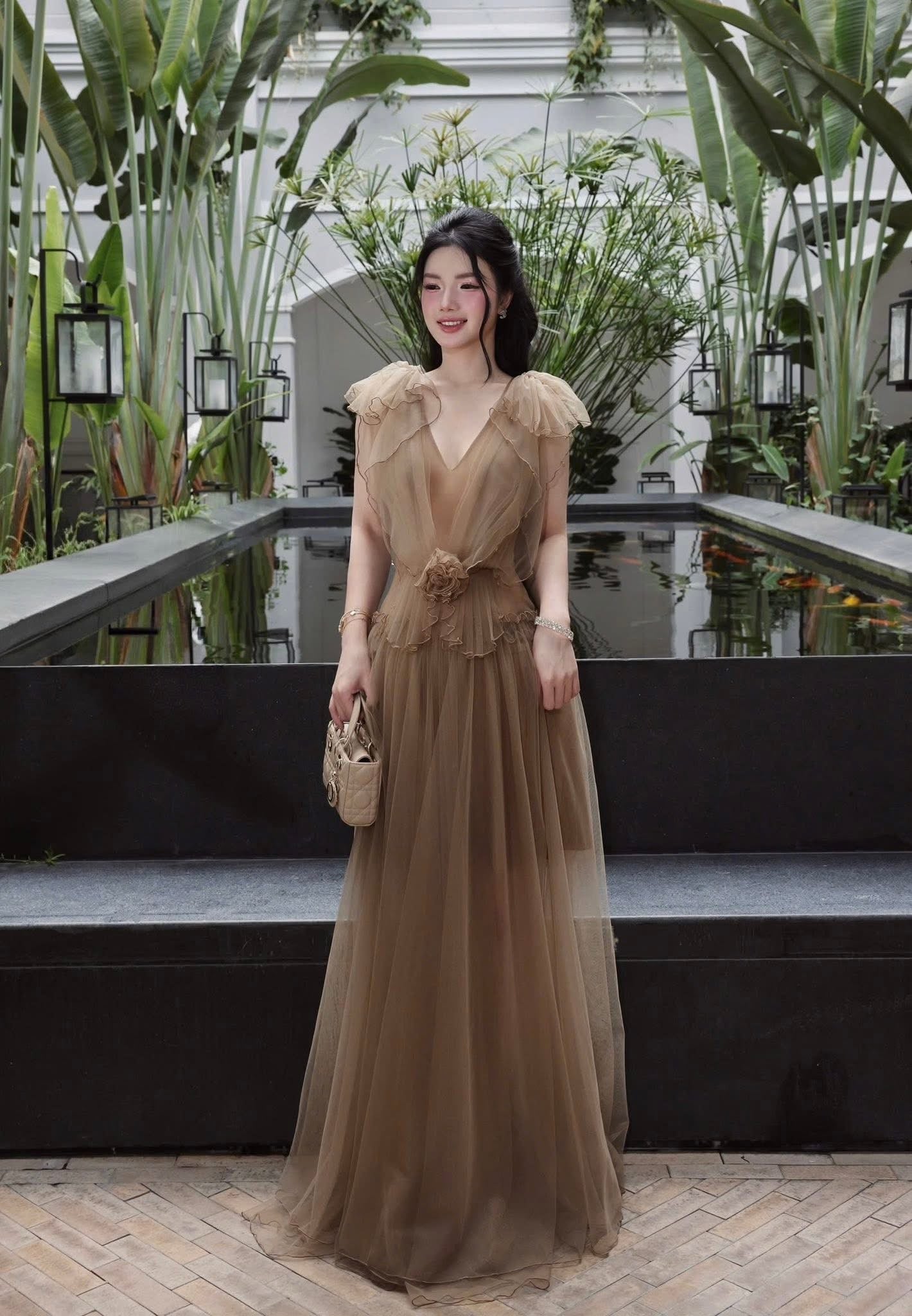 XY Bymyxy Brown V dress