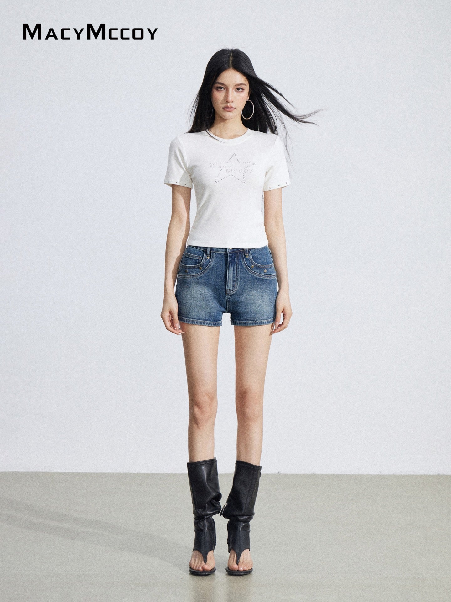MacyMccoy MMC2026033 Riveted denim shorts