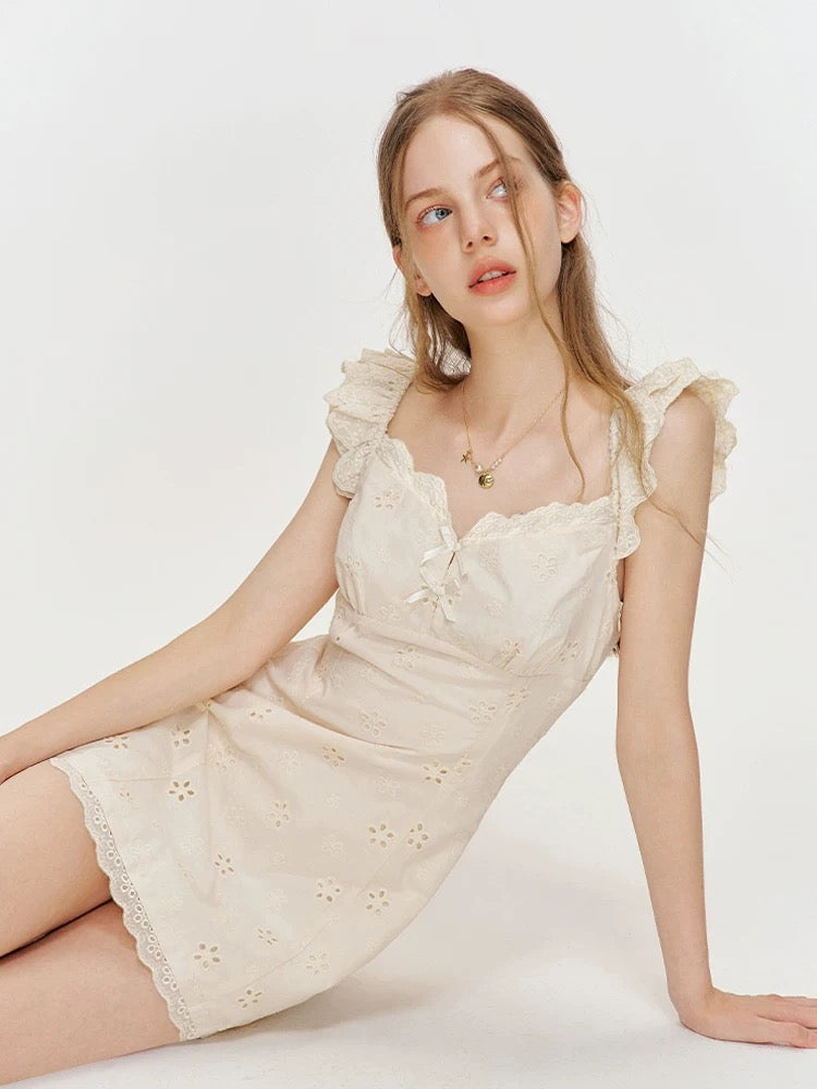Kroche Embroidered lace dress