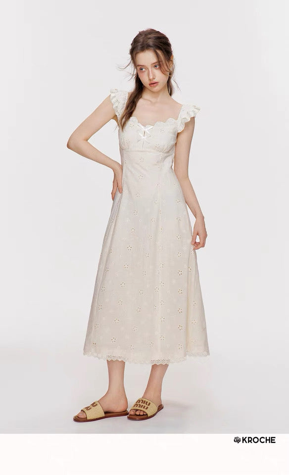 Kroche Embroidered lace dress