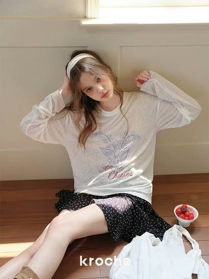 Kroche Hand drawn flower long sleeved blouse
