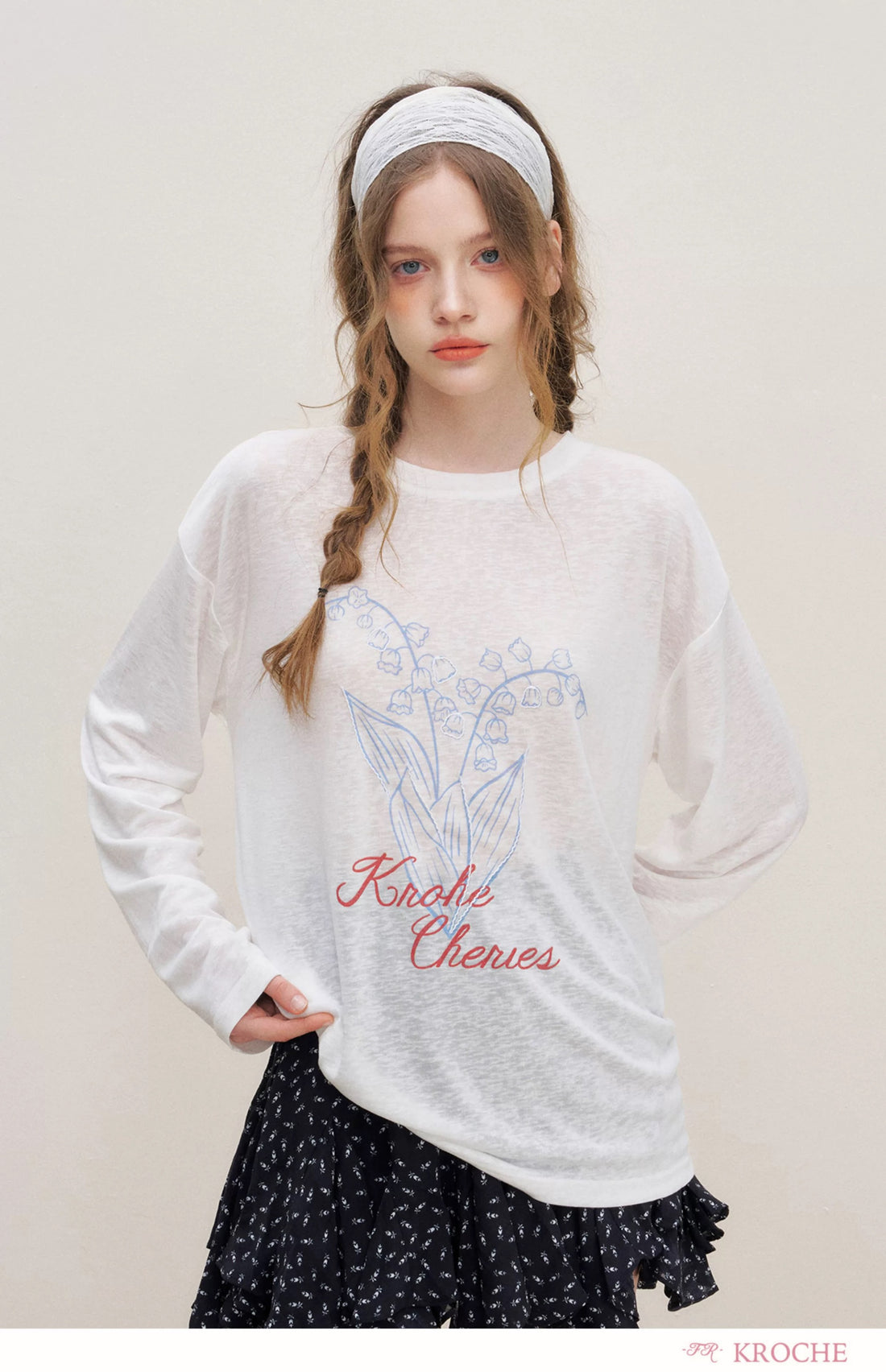 Kroche Hand drawn flower long sleeved blouse