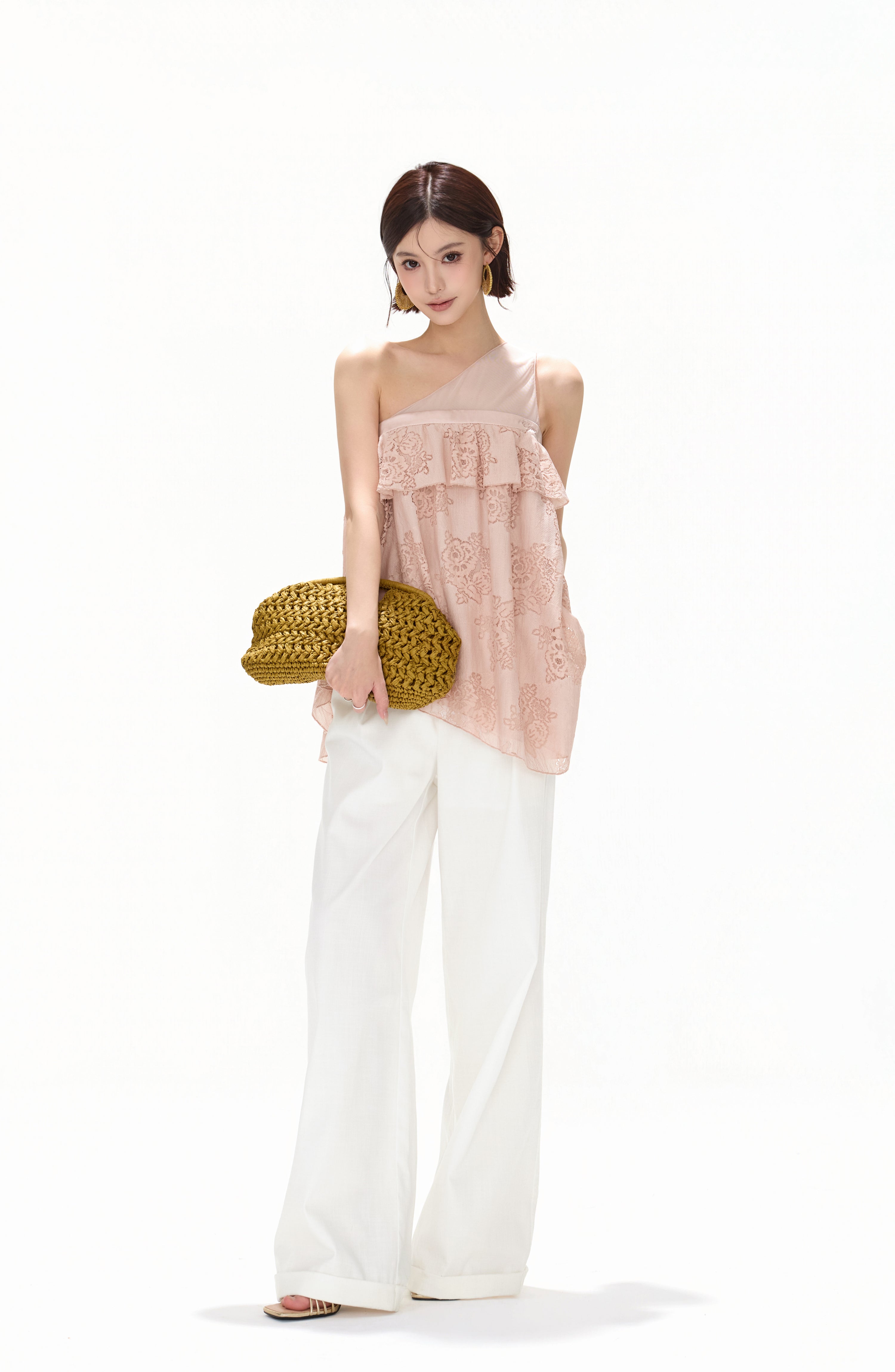 CYNR CY260412SAI Mesh rose lace irregular sleeveless top