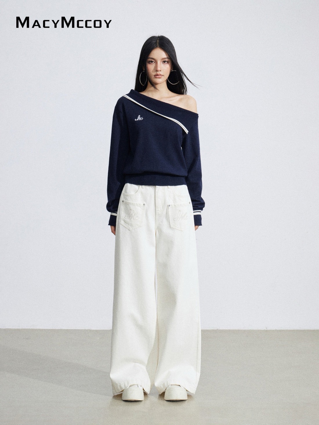 MacyMccoy MMC2026036 Irregular slanted shoulder knitted top