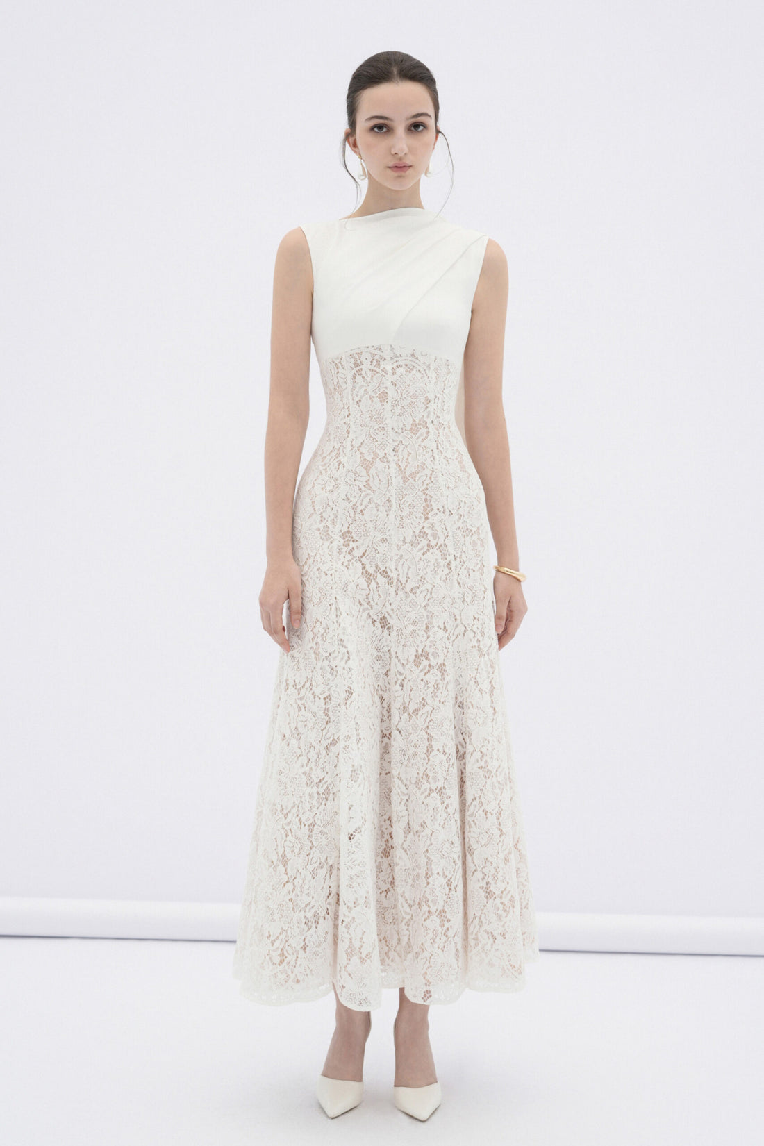 BYDENIO Velin lace midi dress with draped silk neck