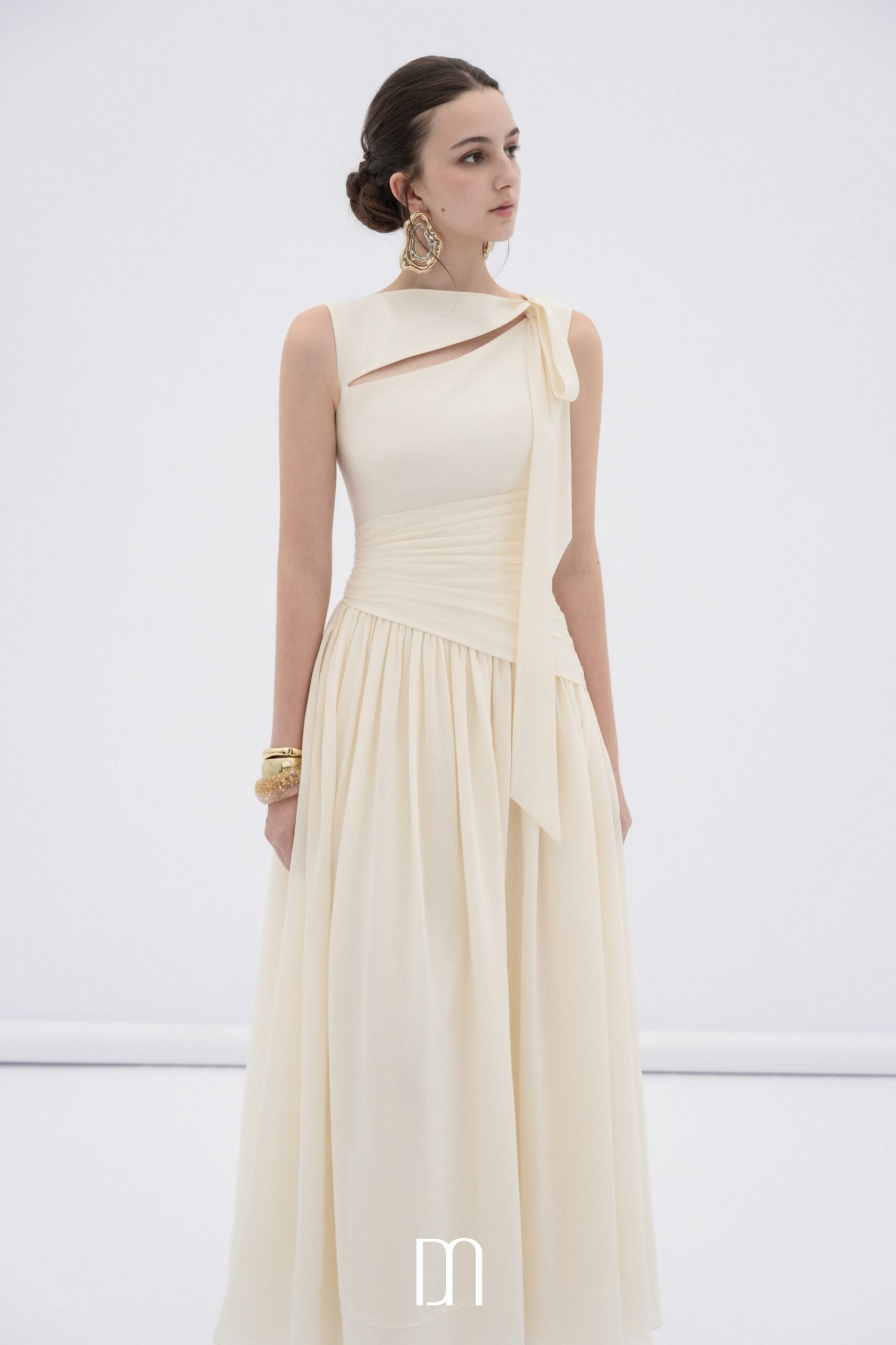 BYDENIO Ciel asymmetric cut-out neckline midi dress