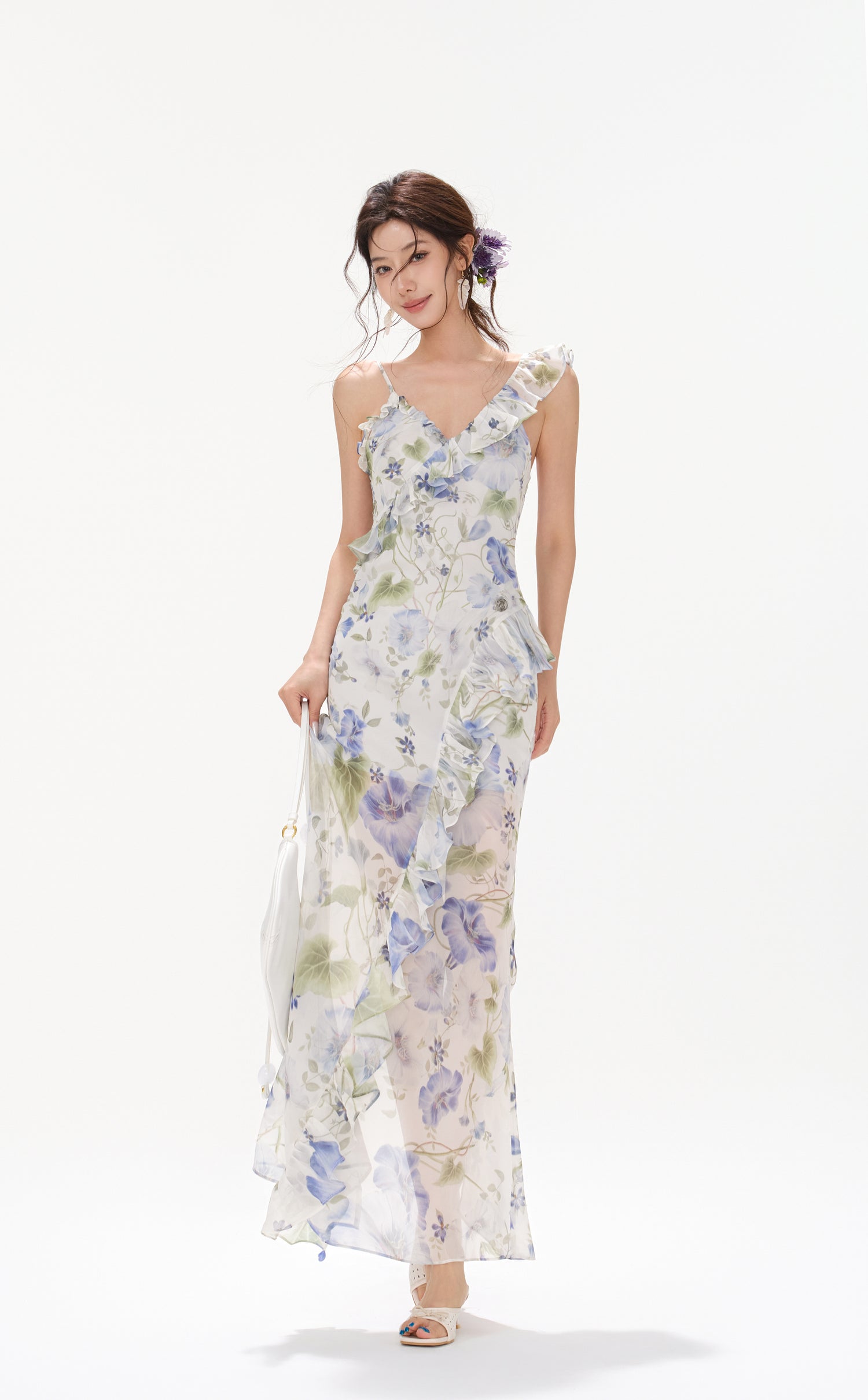 CYNR CY260466DLW Ruffle V-neck floral suspender dress