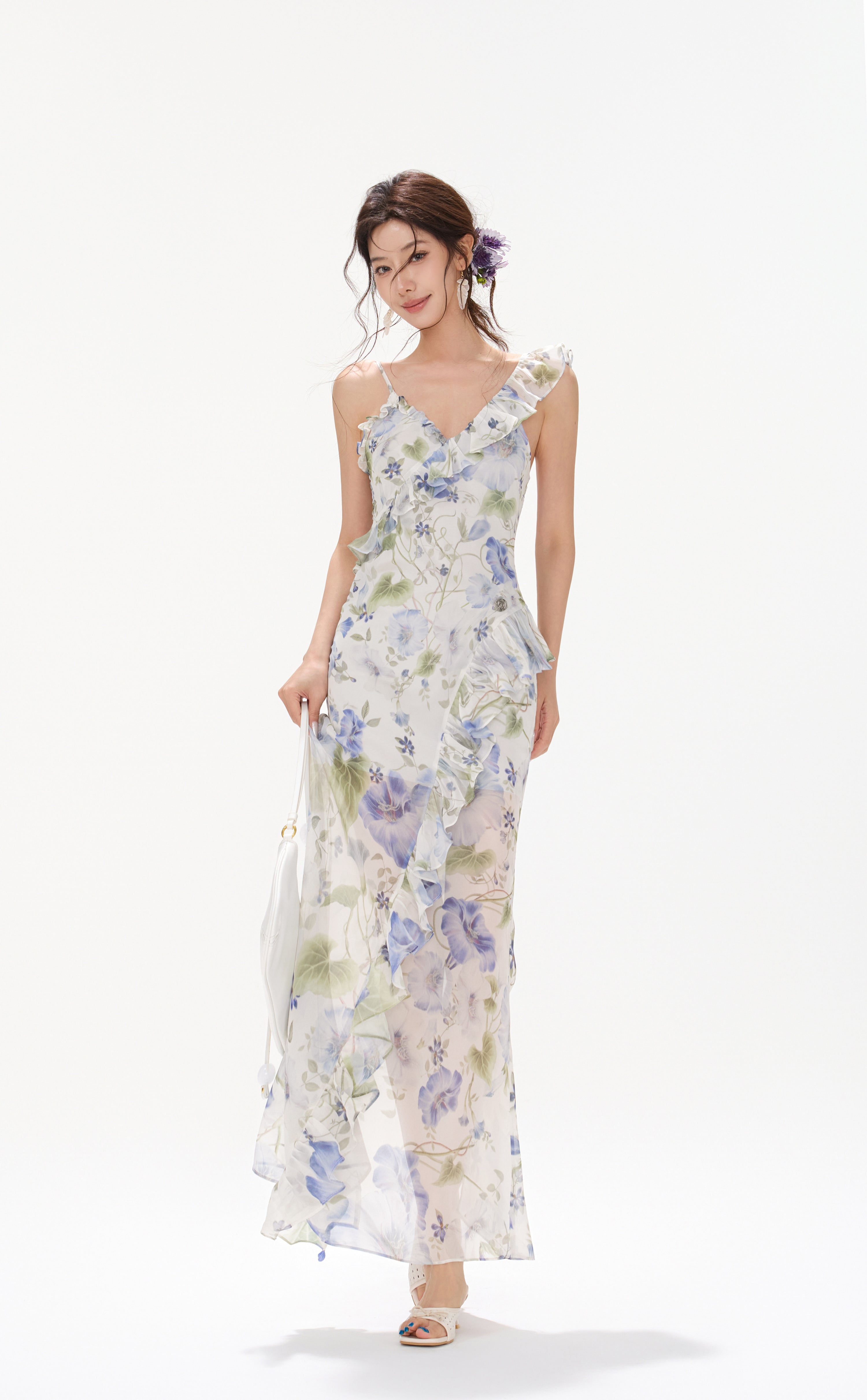 CYNR CY260466DLW Ruffle V-neck floral suspender dress