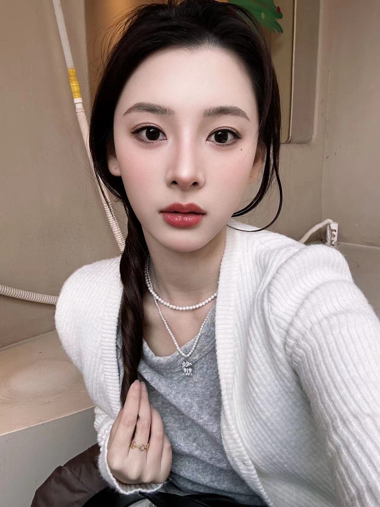 ABYB CHARMING Blossom Necklace