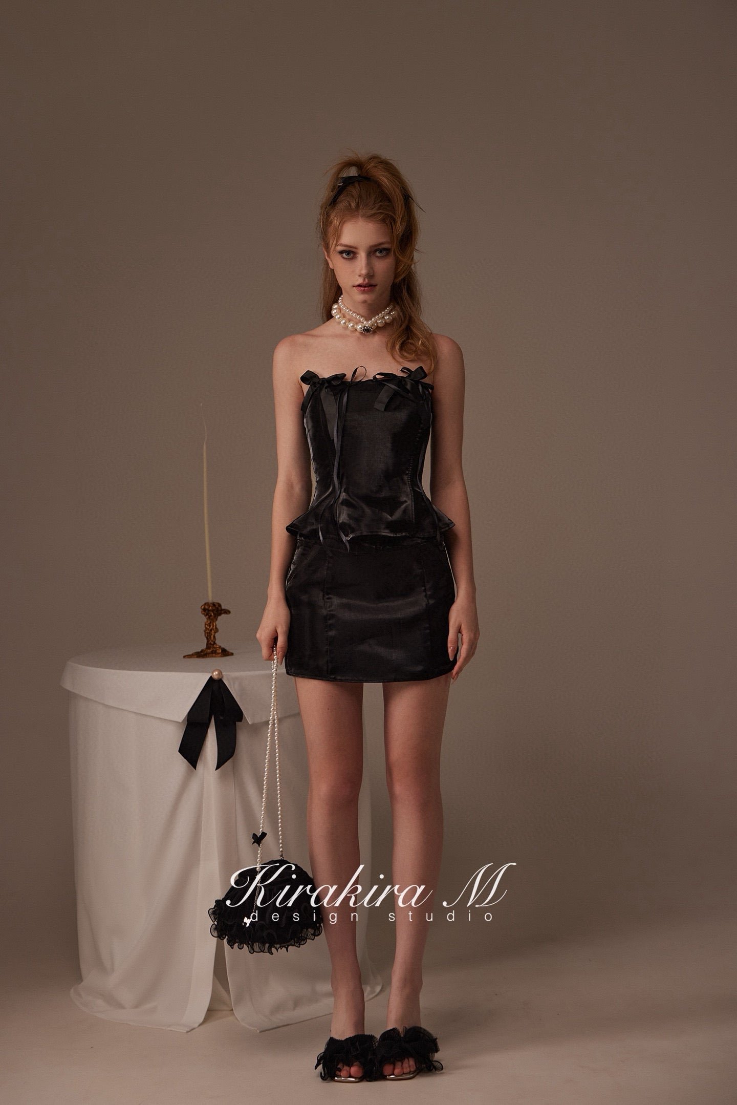 Kirakira.M Black oil-glossy bow chest &amp; Black oil-glossy skirt