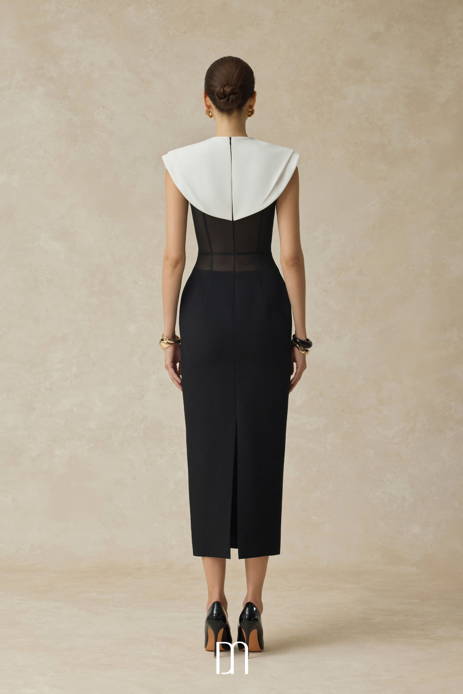 BYDENIO Lani Bodycon midi dress with white cape