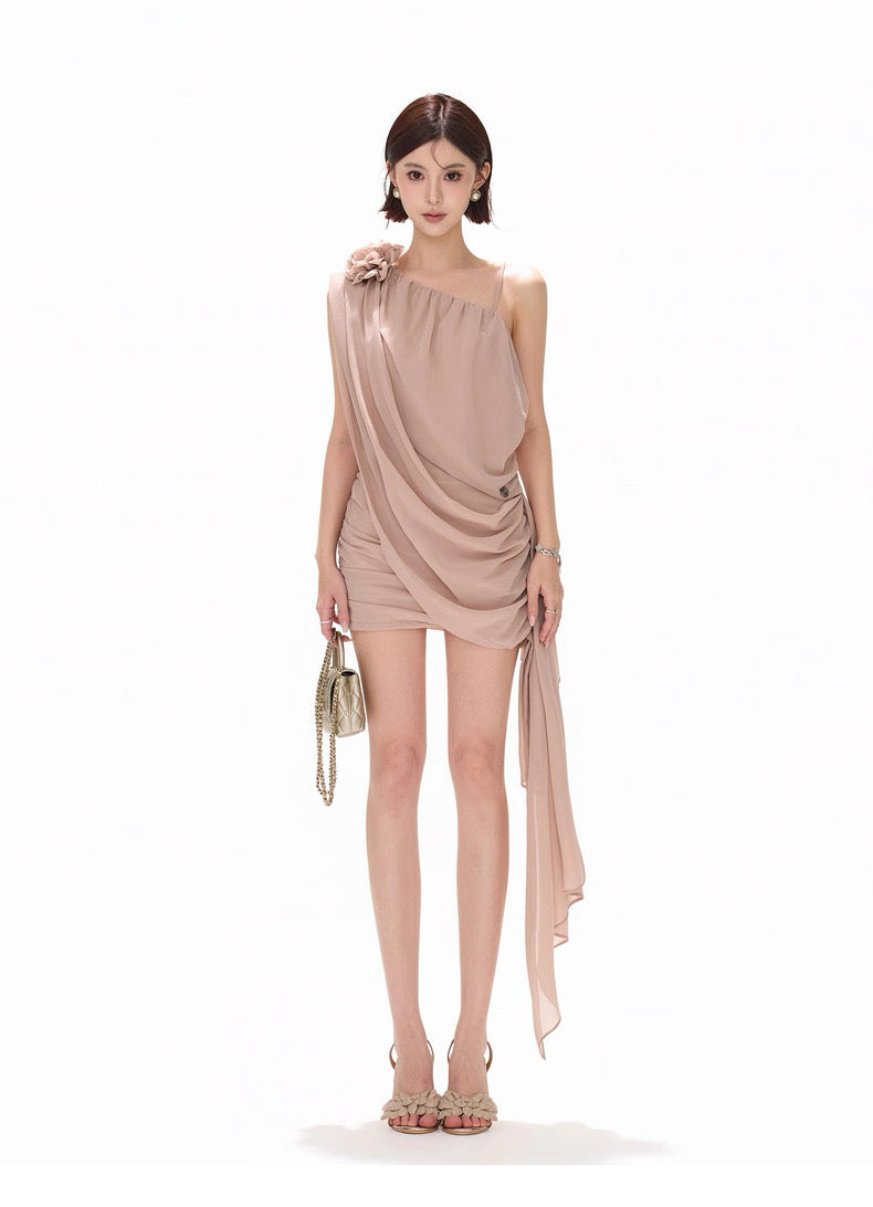 CYNR Irregular flower slanted shoulder dress