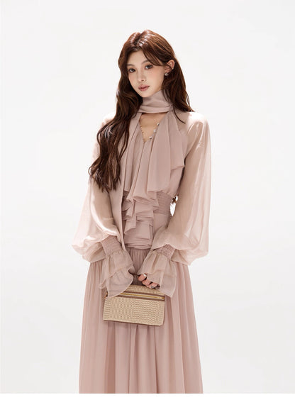 CYNR Chiffon ribbon V-neck dress
