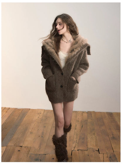 VIA PITTI VIADK672 Big collar plush cardigan