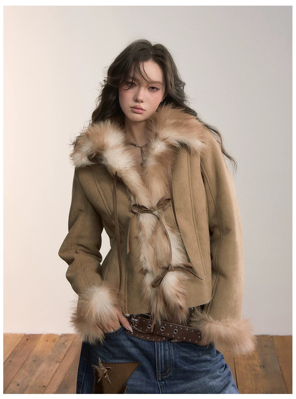 VIA PITTI in stock VIADC590 Bow tie strap imitation fur one-piece jacket