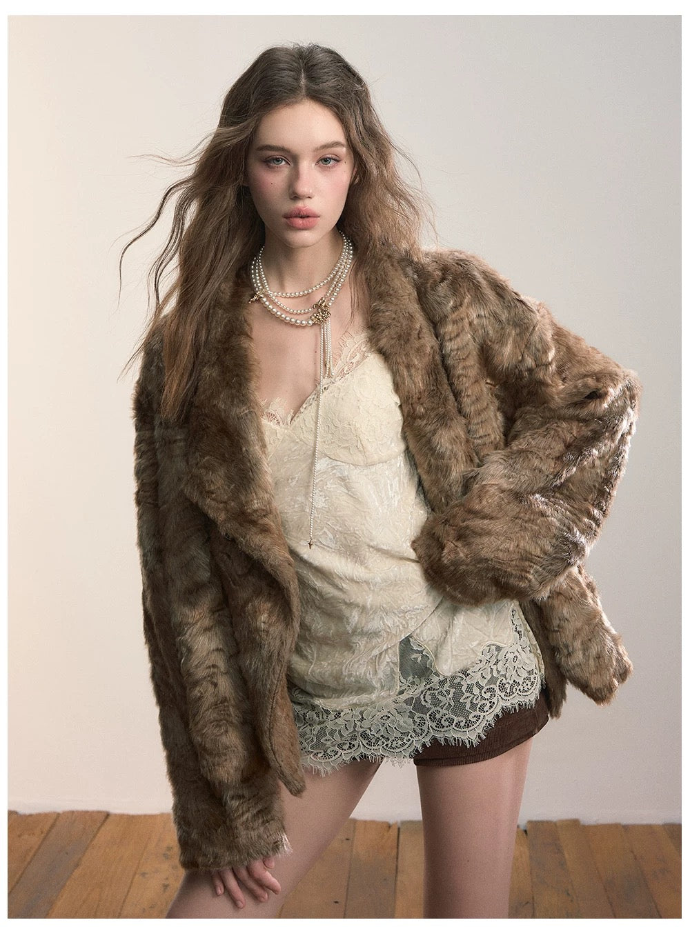 VIA PITTI VIADC598 Embossed large lapel faux fur jacket