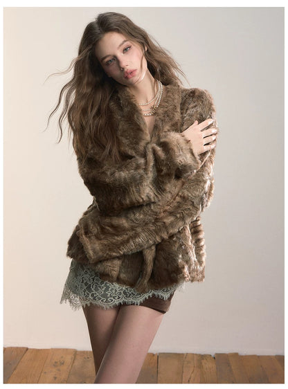 VIA PITTI VIADC598 Embossed large lapel faux fur jacket