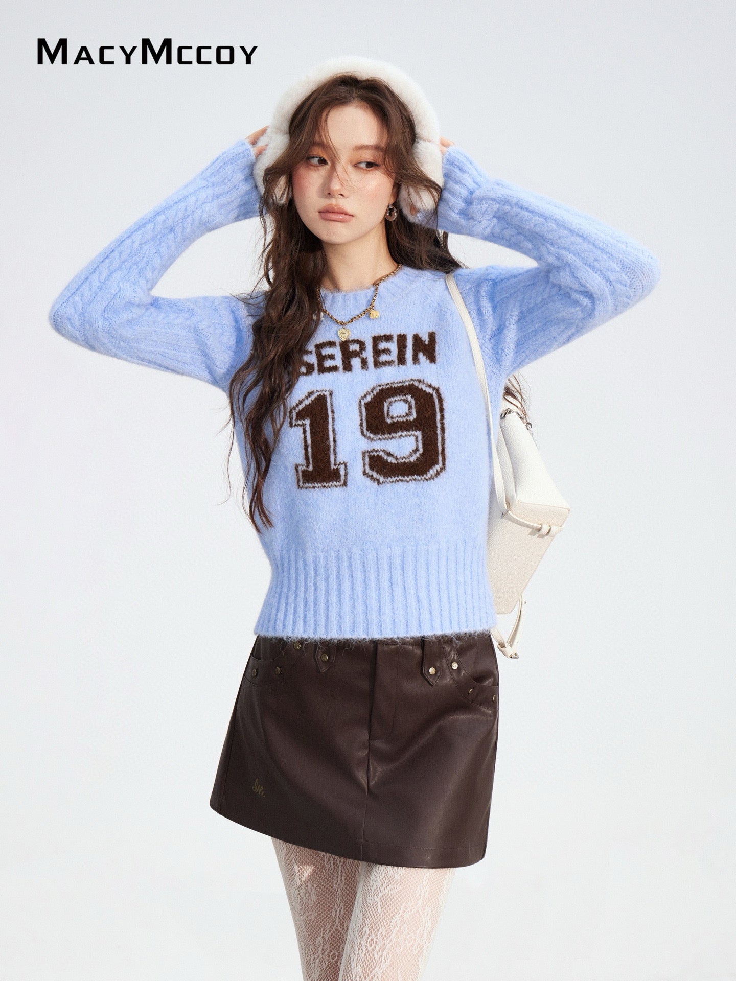 MacyMccoy MMC2025178 Contrasting twisted sweater