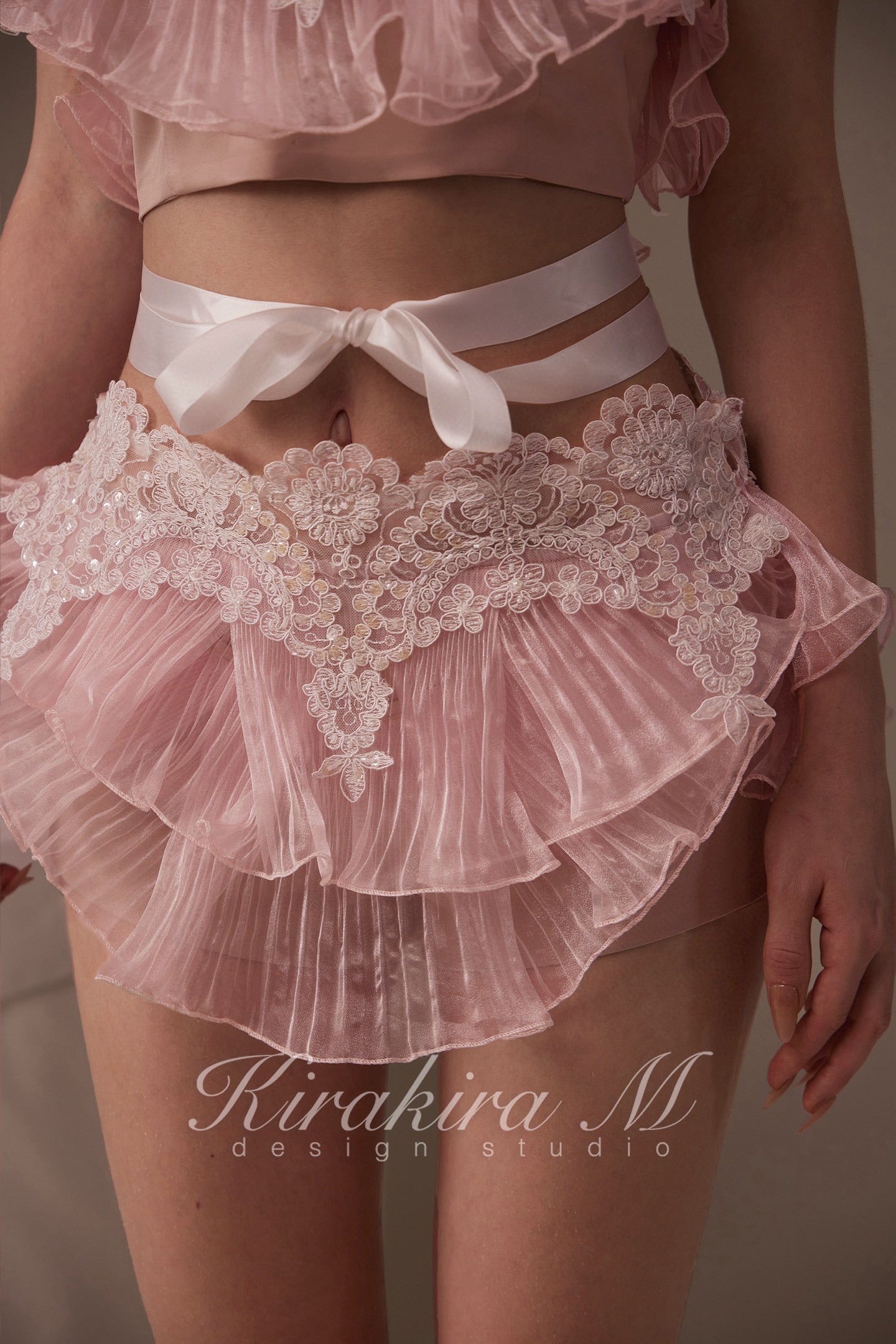 Kirakira.M Pink mermaid lace chest + pants set