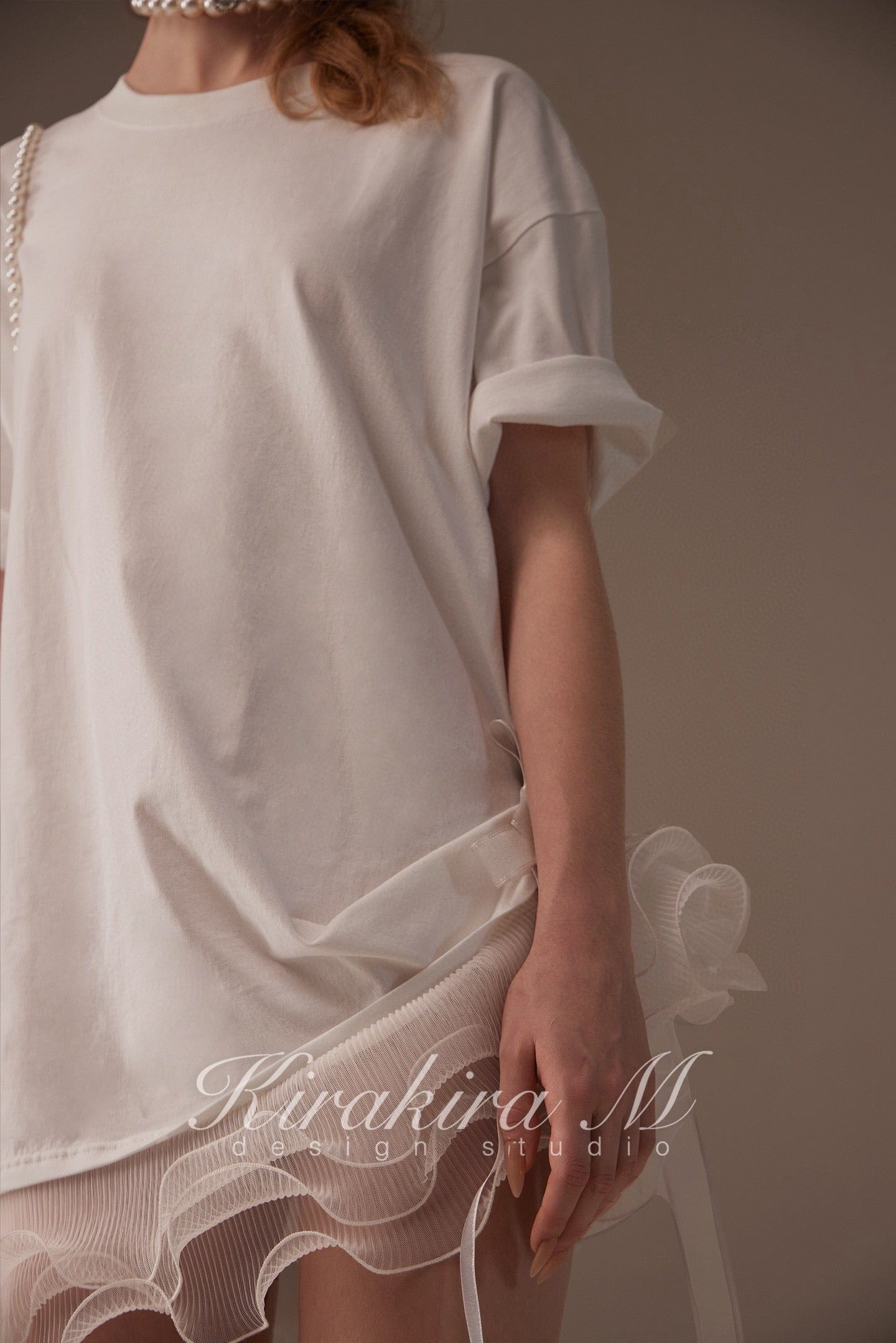 Kirakira.M White bow loose T-shirt (Multi ways to wear)