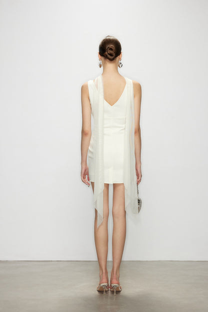 Artel Retro AR-25AW-DR006 Ribbon deep V-shell slim fit dress (White)
