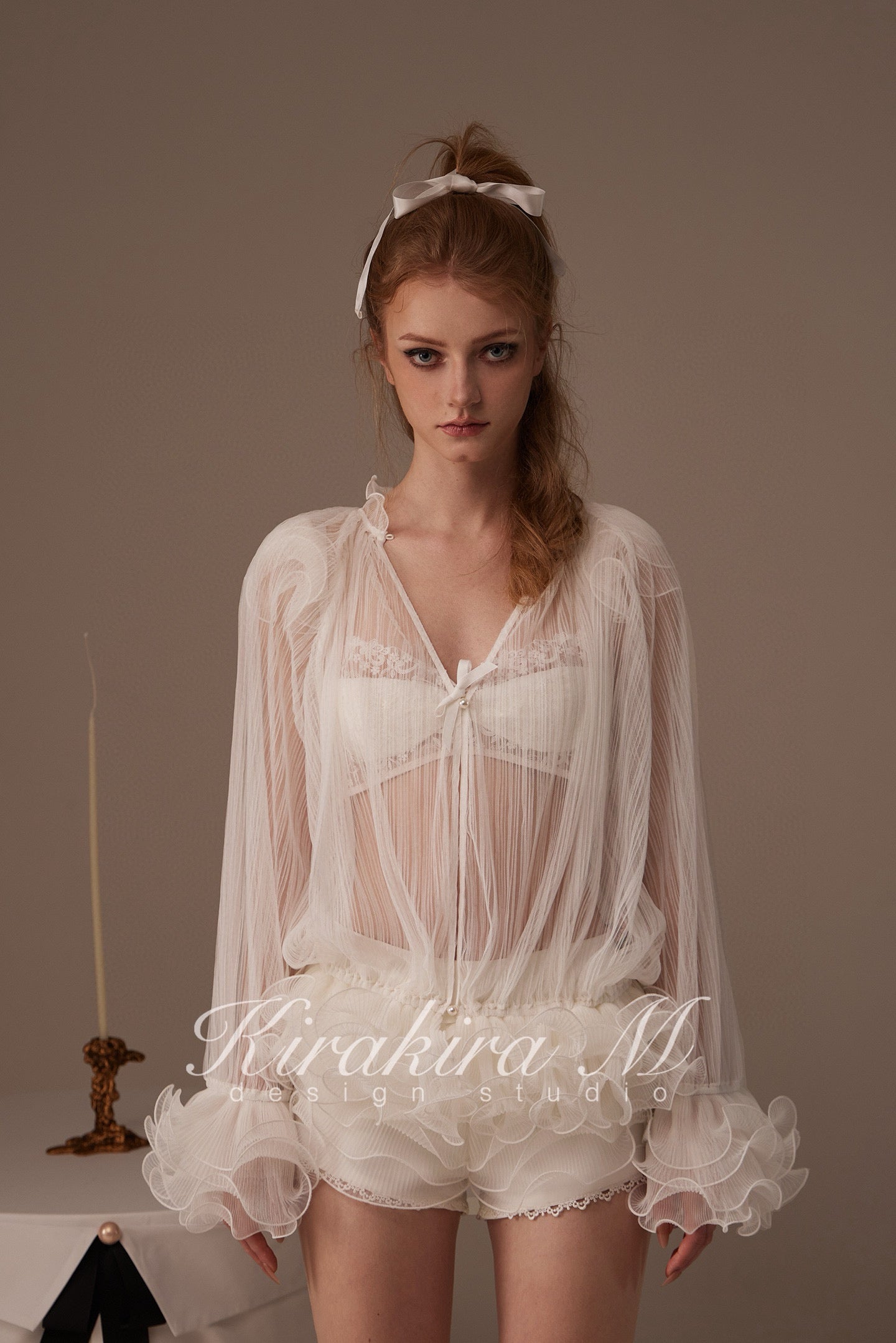 Kirakira.M White semi-transparent pleated lace top(2ways to wear)