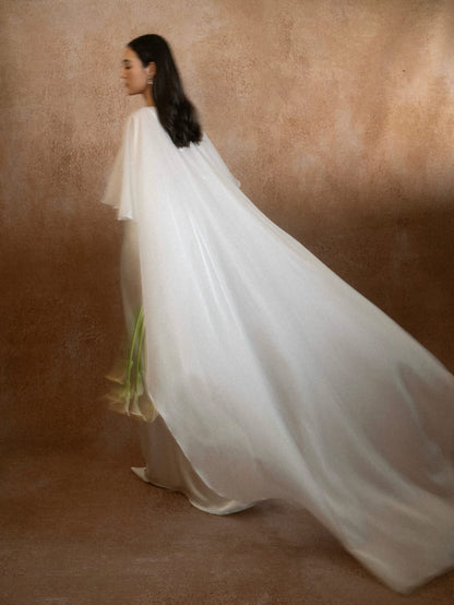 Kisserine LUMIERA GOWN