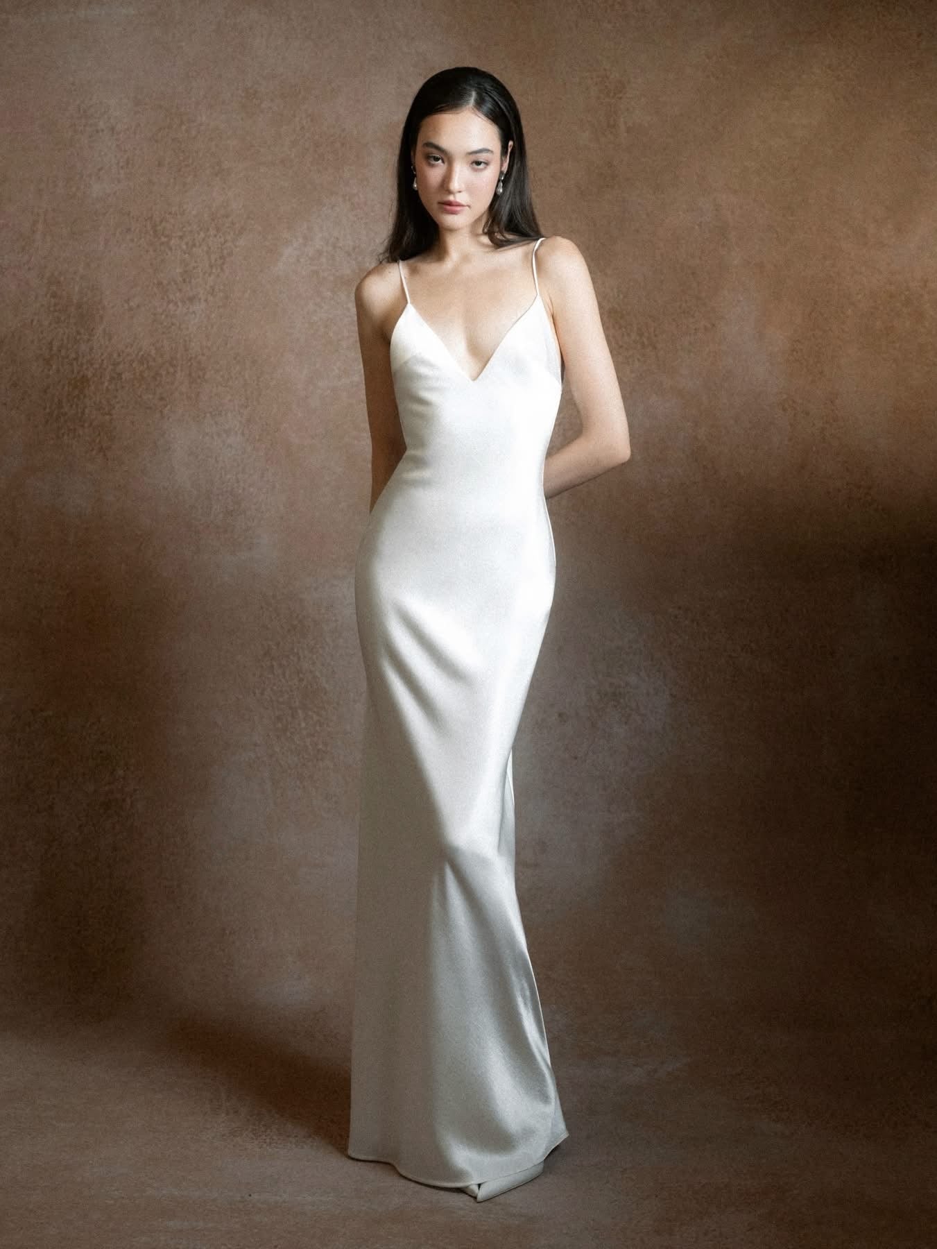 Kisserine LUMIERA GOWN