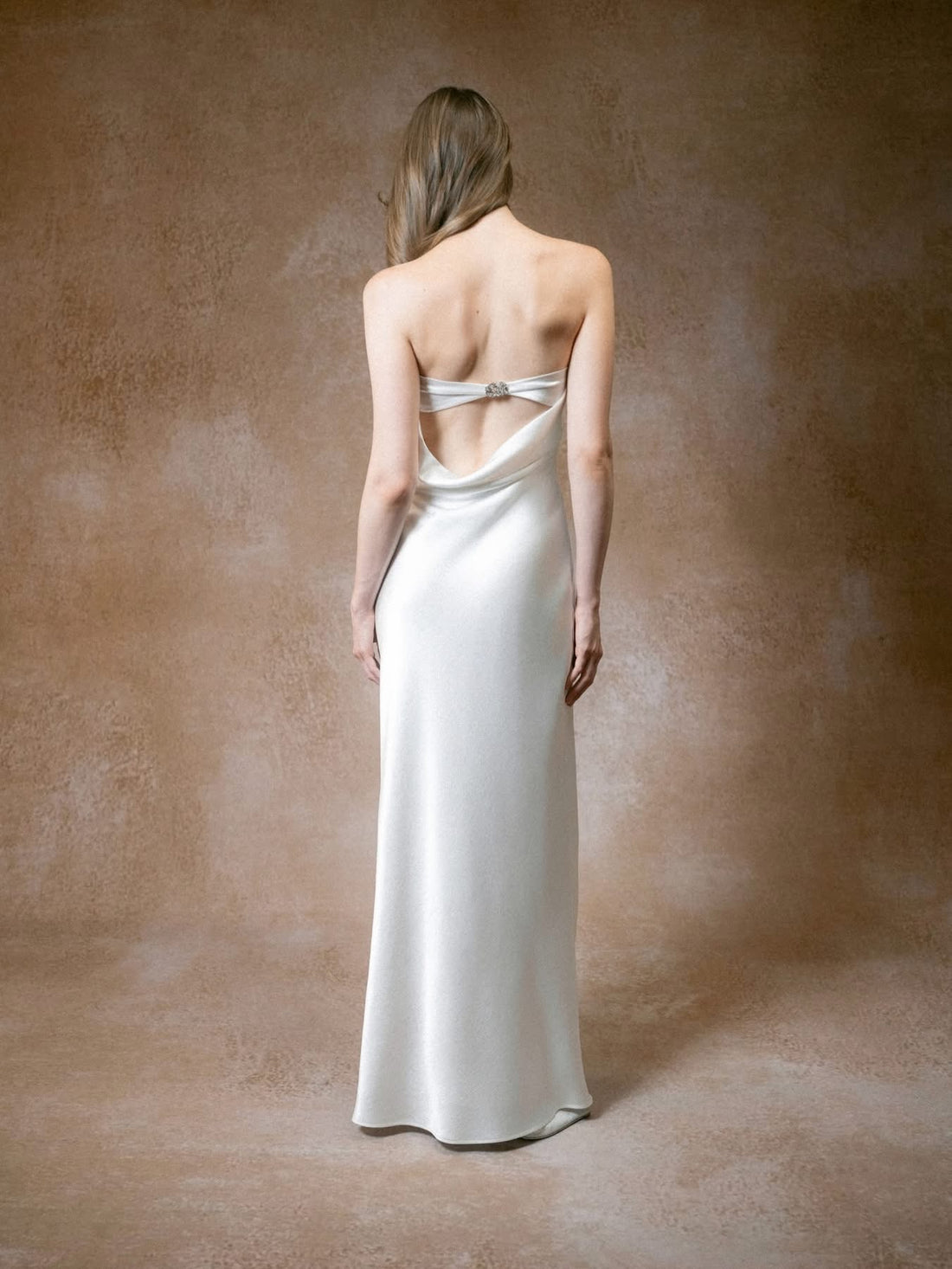 Kisserine SANATA GOWN