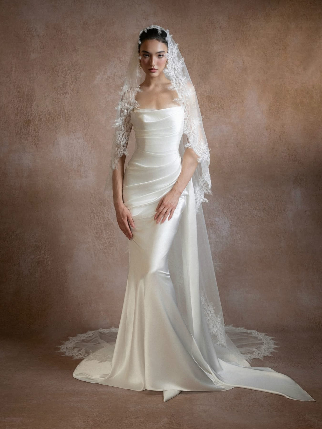 Kisserine KATHERINE GOWN &amp; FOLIA VEIL