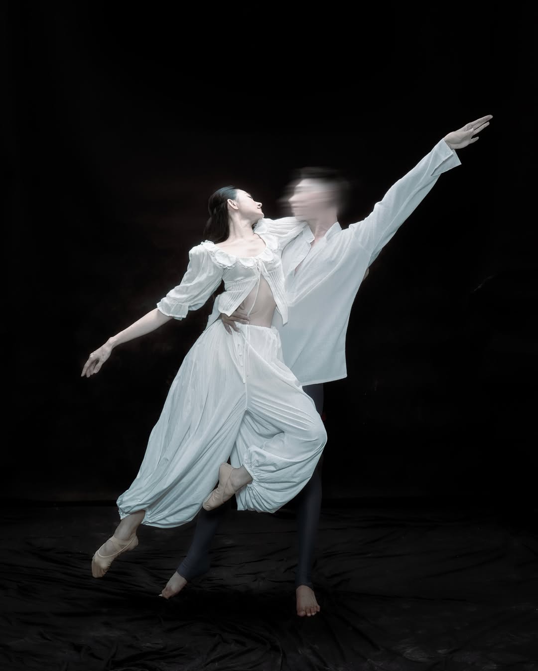 Huelley Huelley Ely Top &amp; Lior Pants