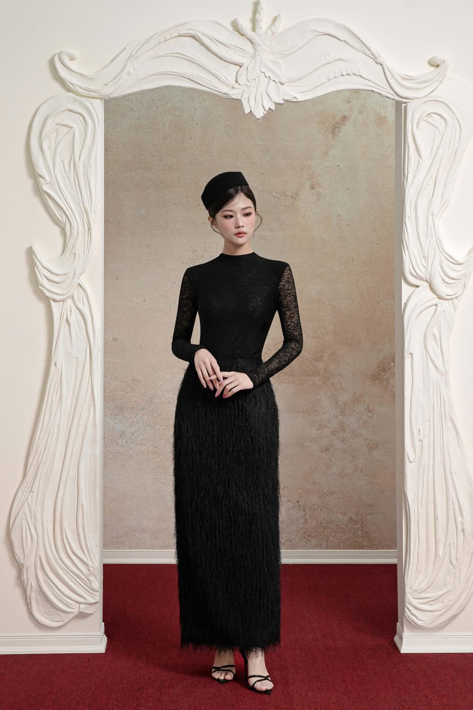 Delicate AURA JACKET &amp; AURA SKIRT &amp; MICA TOP (BLACK)