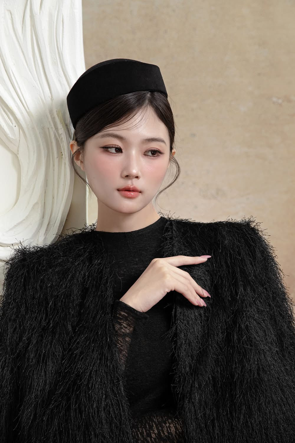 Delicate AURA JACKET &amp; AURA SKIRT &amp; MICA TOP (BLACK)