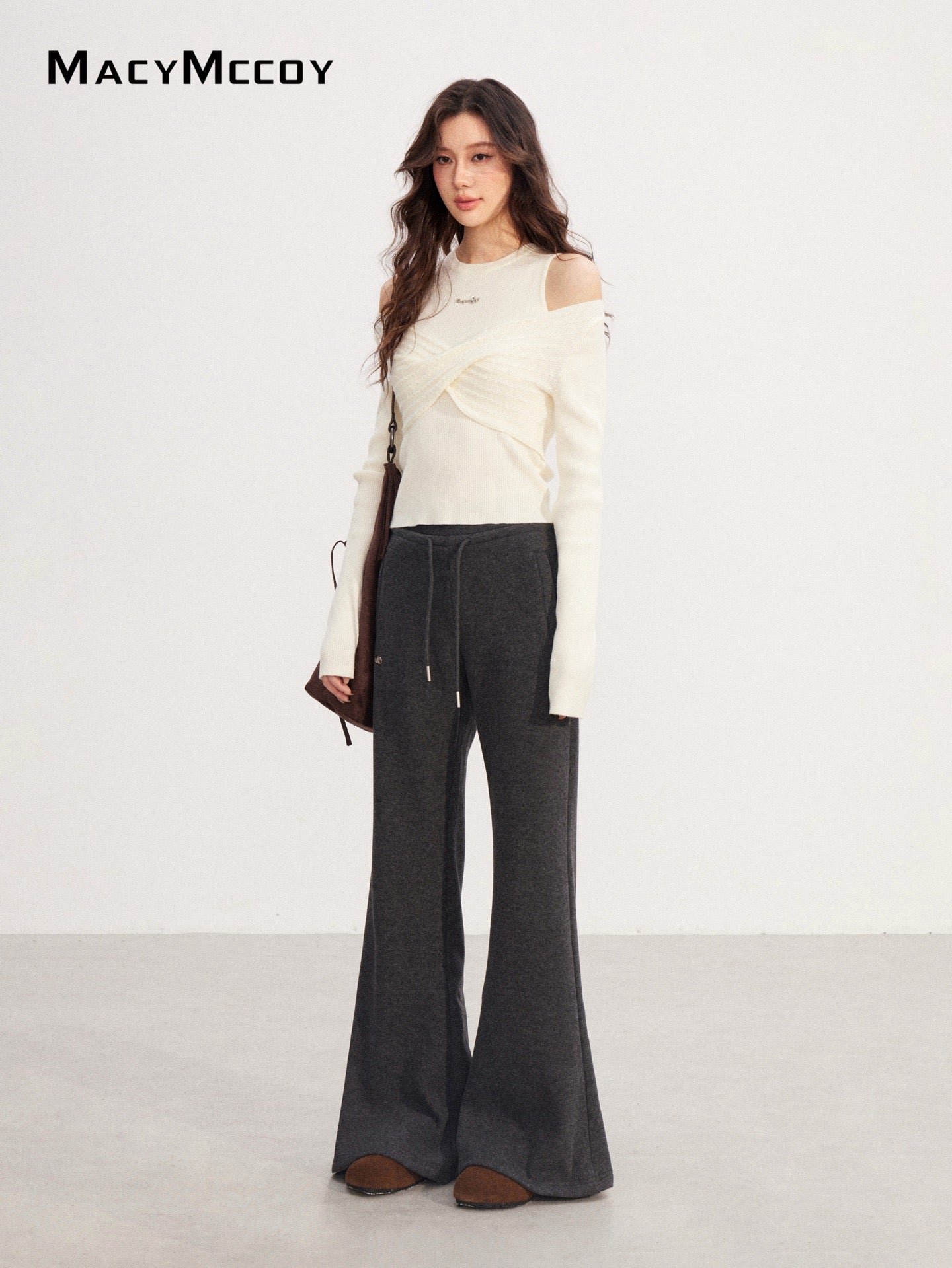 MacyMccoy MMC2025237 High waisted fleece micro flared pants