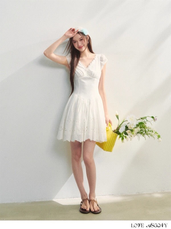 AsGony ASG25213 Hollow embroidered V-neck dress