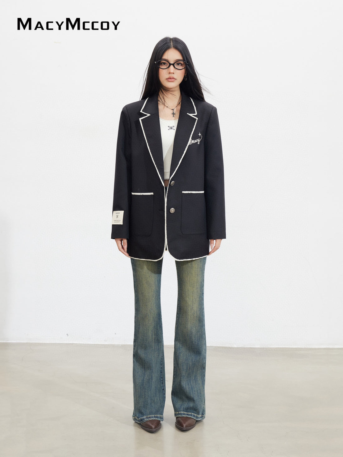 MacyMccoy MMC2025129 Color blocked fringed silhouette suit