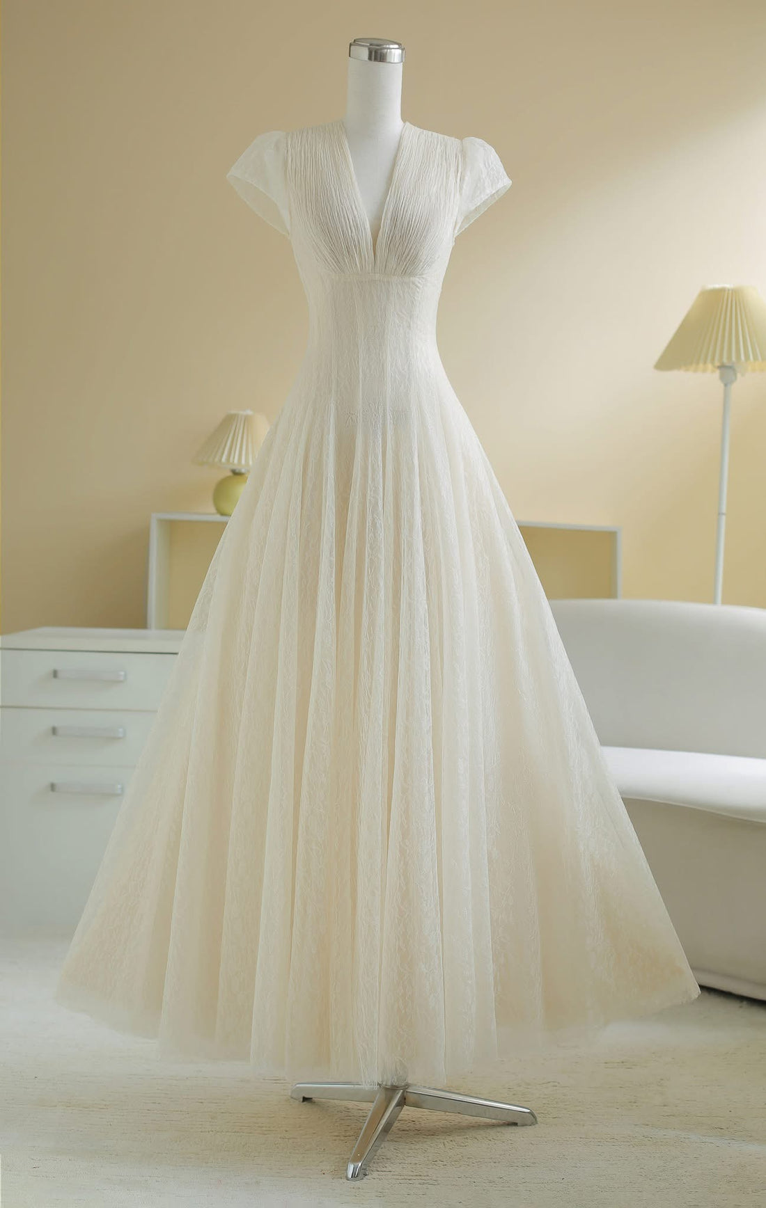 SOVI HOUSE Acelia Dress