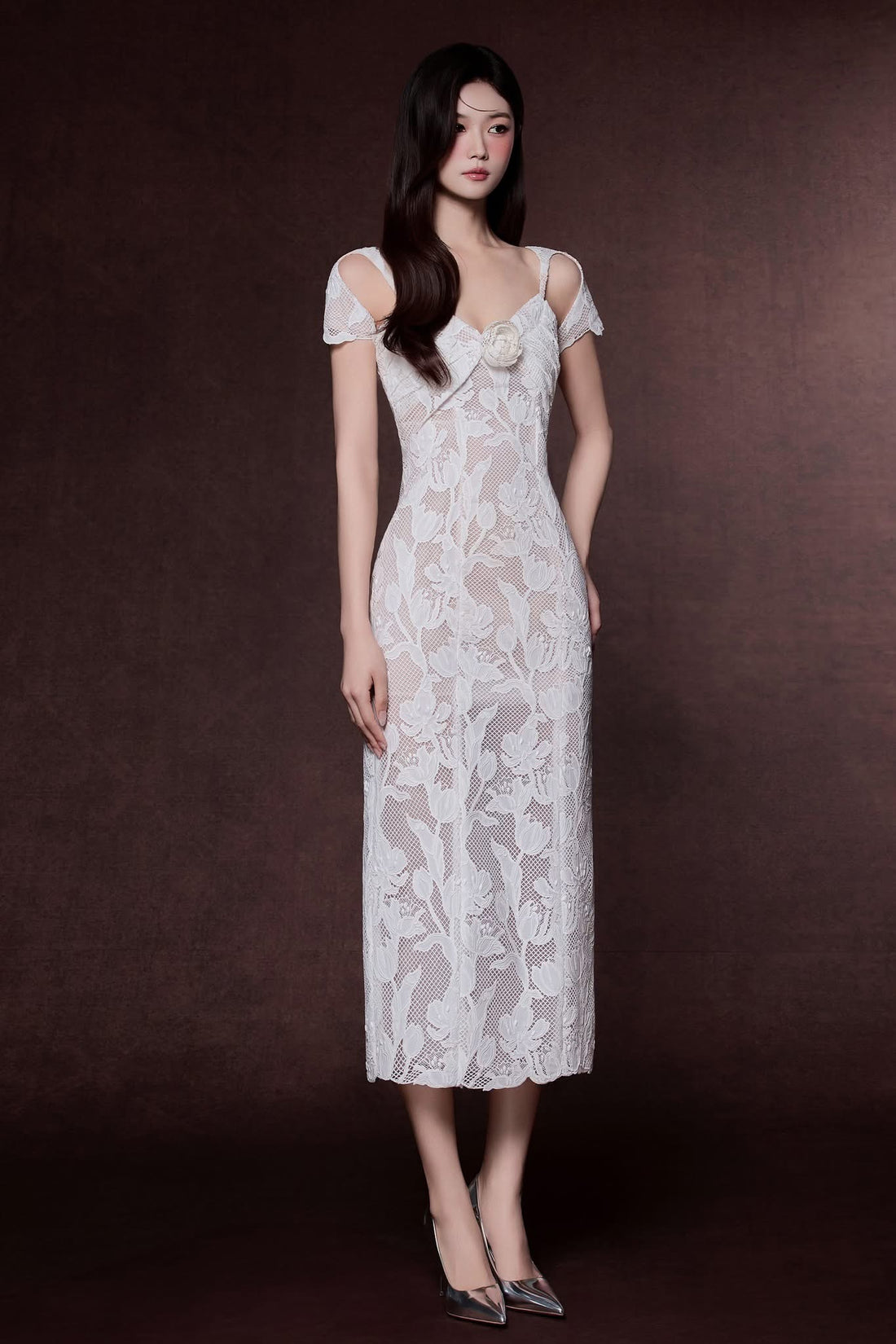 Raffiné GISELLE FLORAL LACE MIDI DRESS