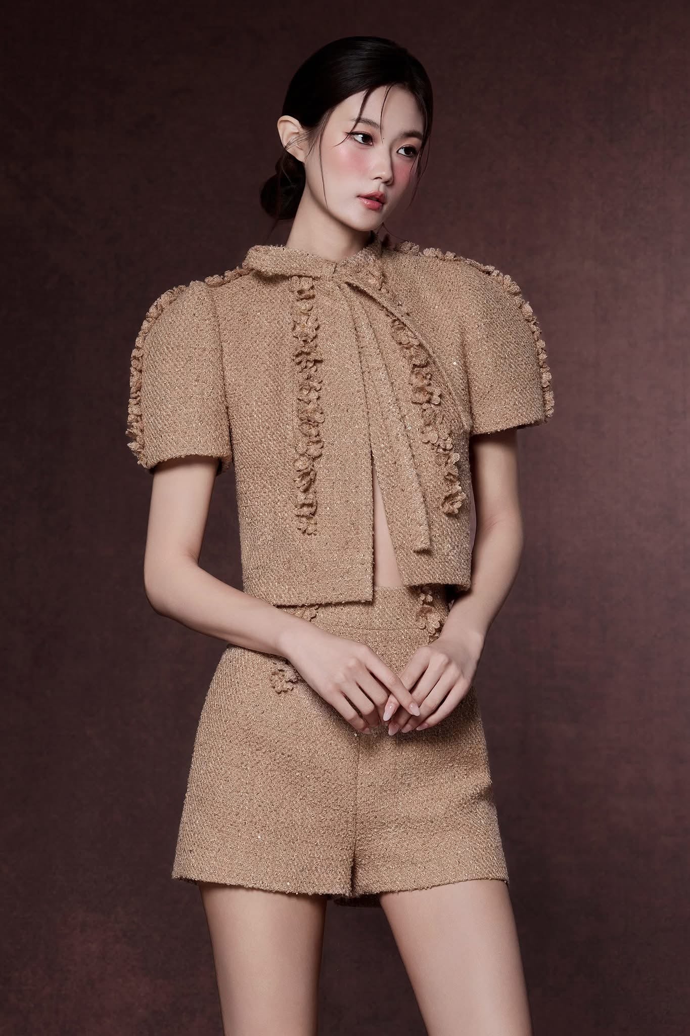 Raffiné CANNES FLORAL APPLIQUE TWEED TOP &amp; SHORT &amp; MIDI DRESS