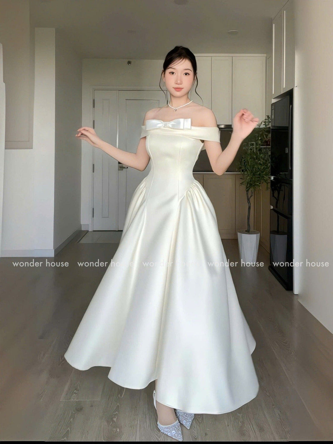 WONDER HOUSE Bella Dress