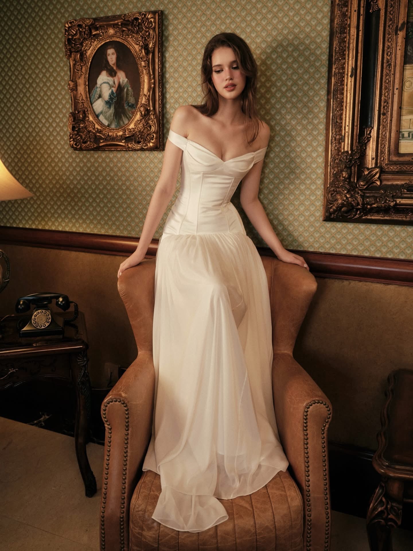 Kisserine ANASTASIA GOWN