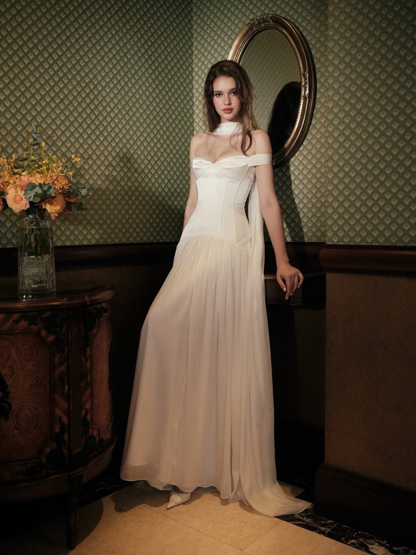 Kisserine ANASTASIA GOWN