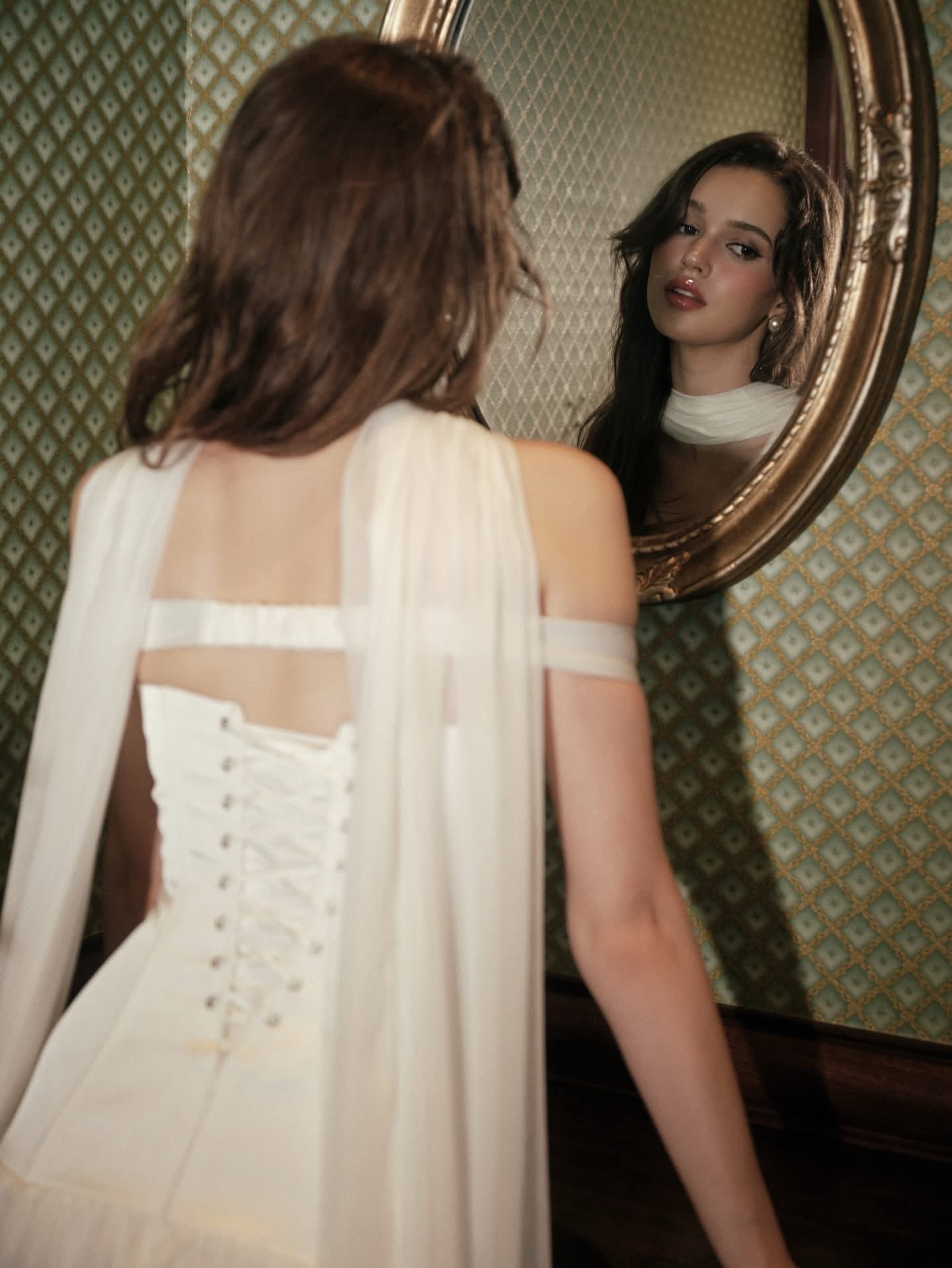 Kisserine ANASTASIA GOWN
