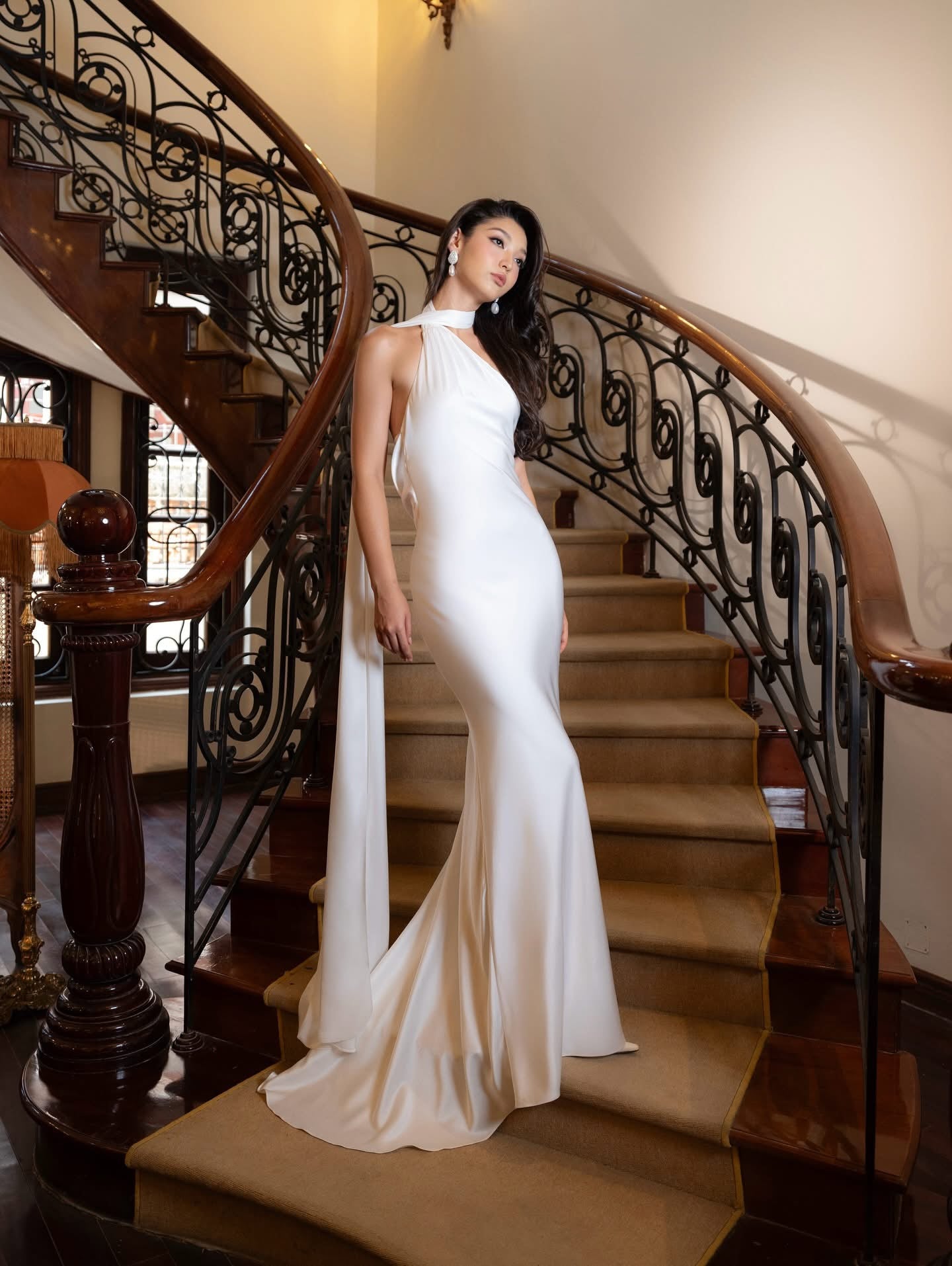 Kisserine SERENA GOWN