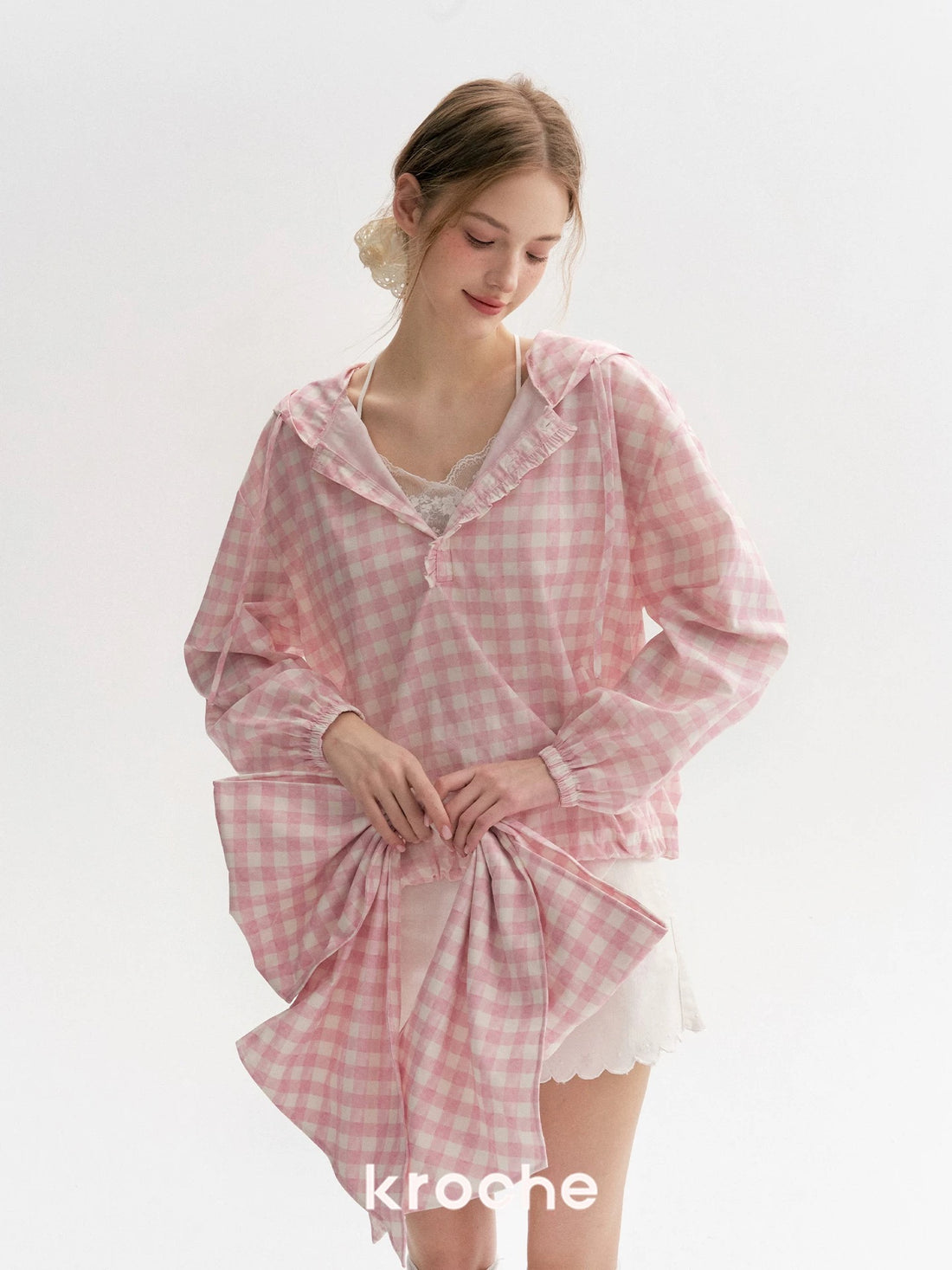 Kroche Plaid hooded loose fitting pullover top