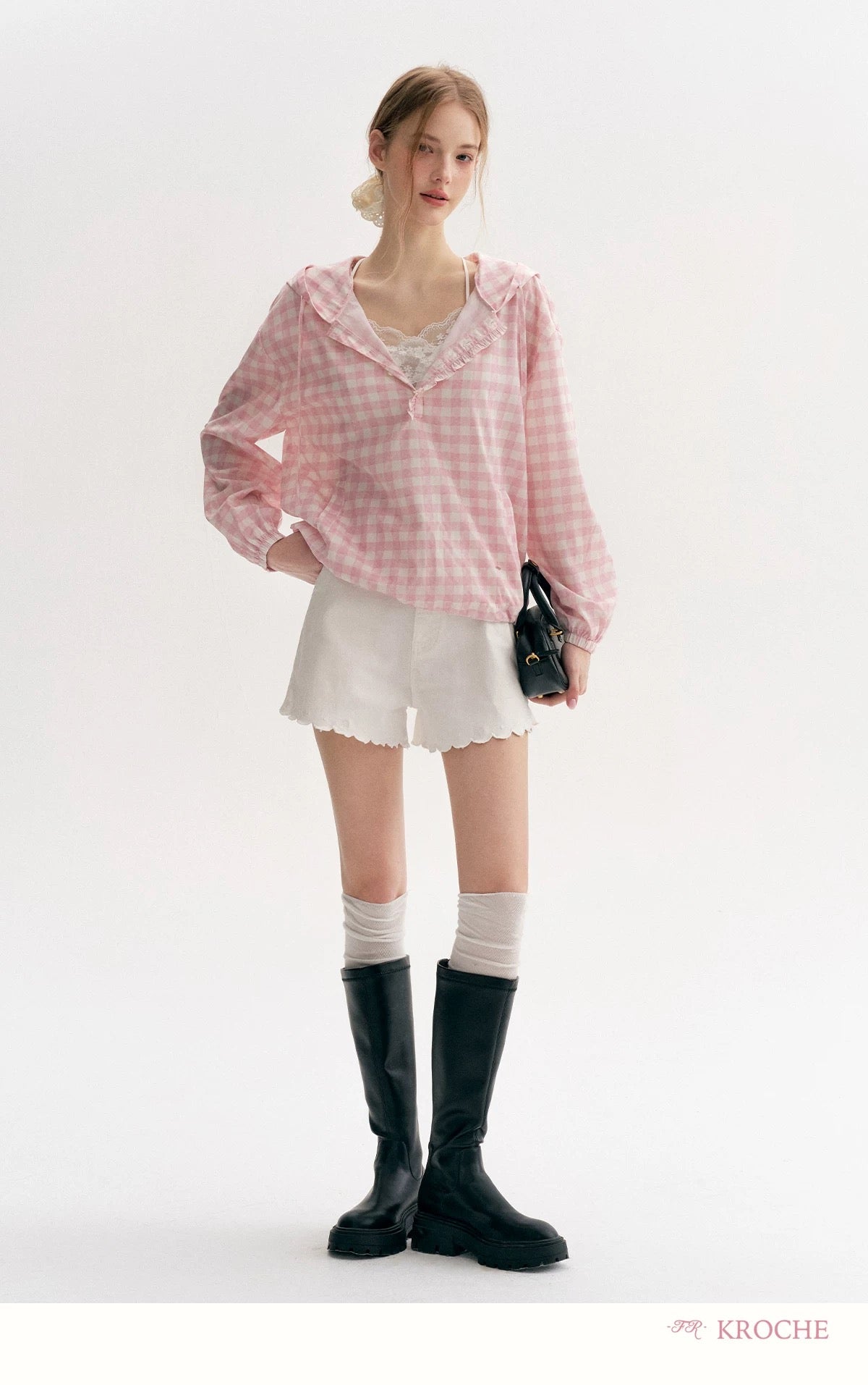 Kroche Plaid hooded loose fitting pullover top