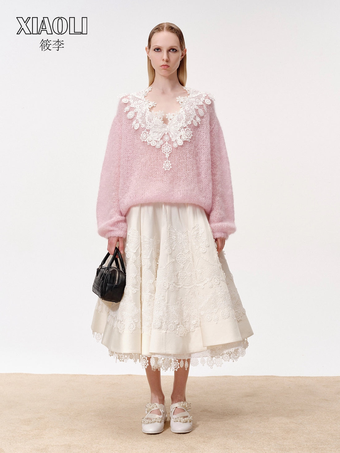 XIAOLI Leisure pullover lace sweater (Pink)